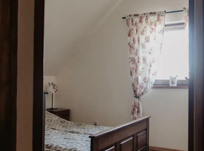 Wypoczynkowy Piotr Nyaraló Stegna